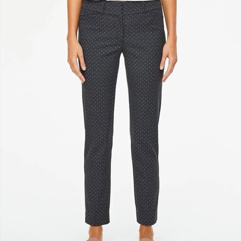 Pants LOFT skinny pants grey color size 2 p